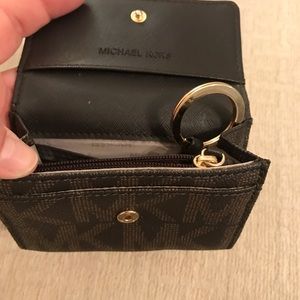 Michael kors small wallet